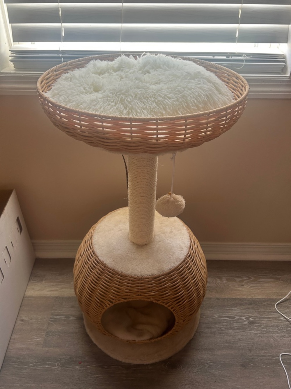 Wicker Cat Tower with Plush Perch and Hideaway - LIKE NEW